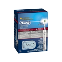 OralB Spazzolino da denti Ricaricabile Vitality Pro White D12013W